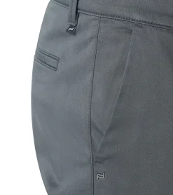 Basic Slim Fit Chino