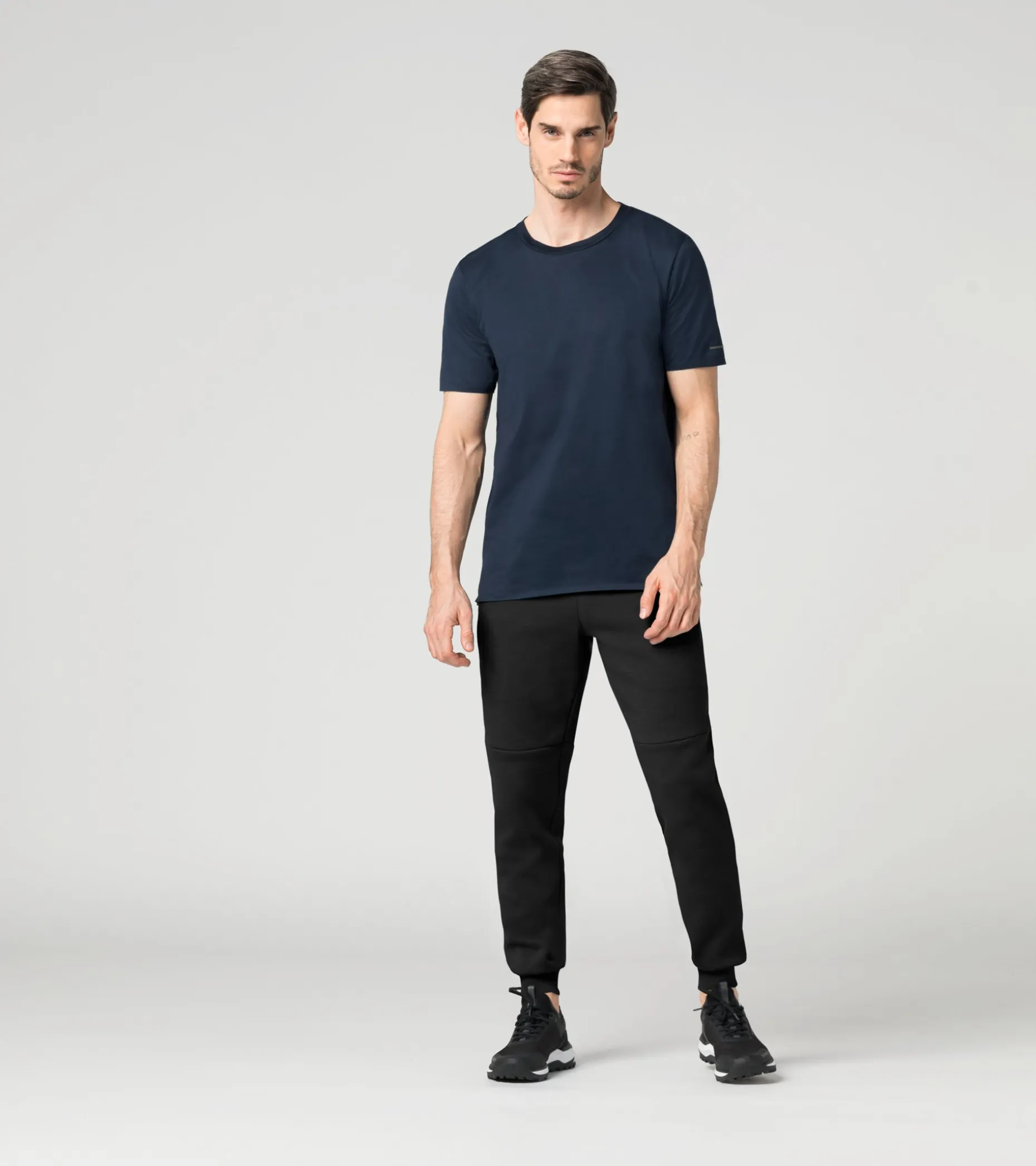 Essential Tee