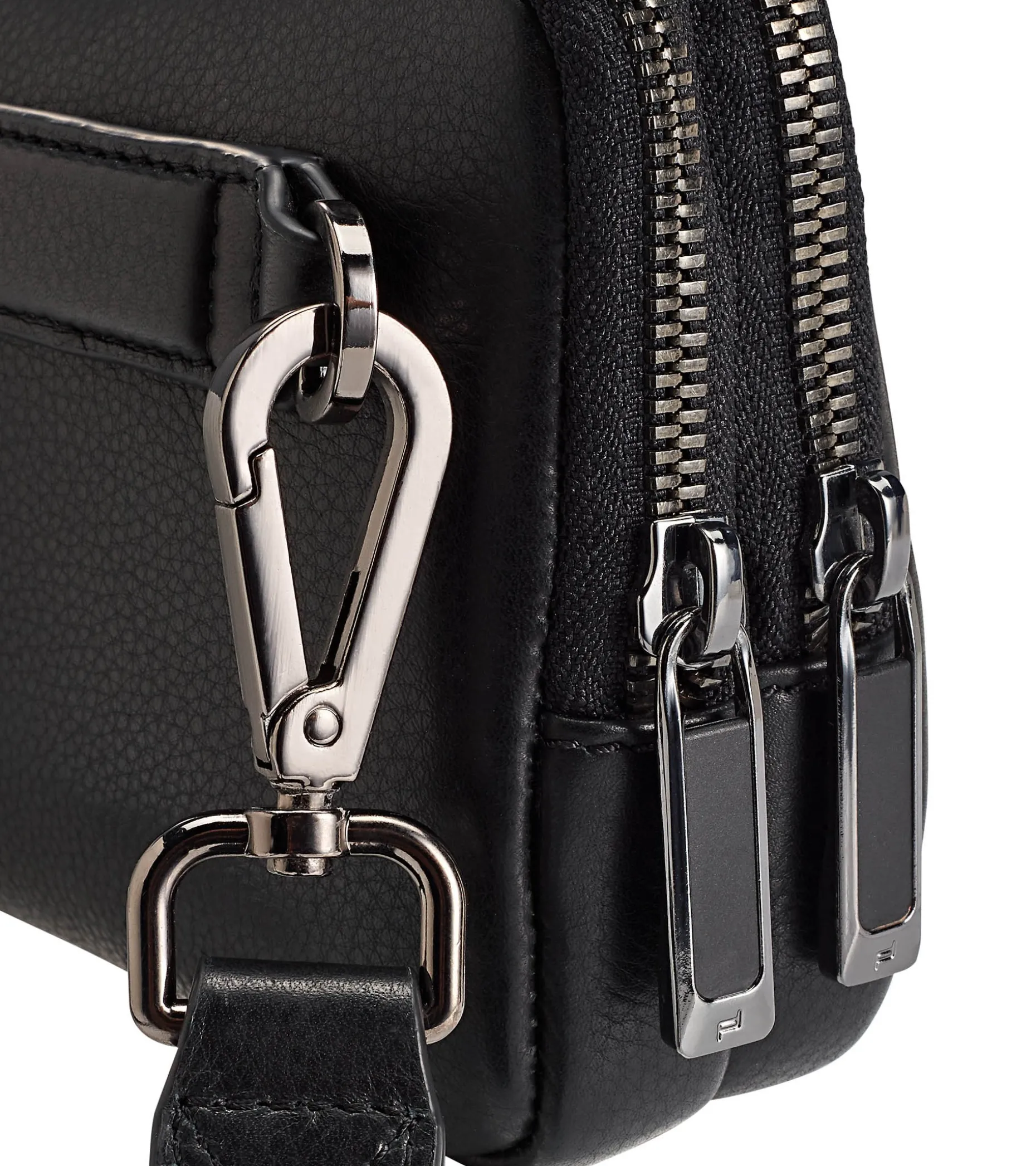 Roadster Leather Travel Pouch