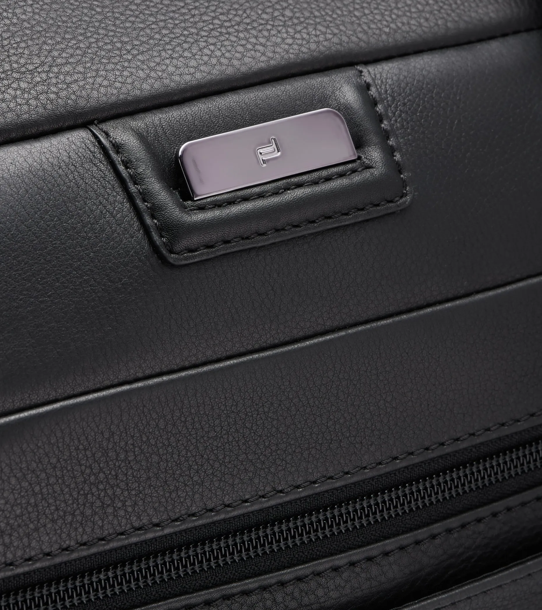 Roadster Leather Weekender