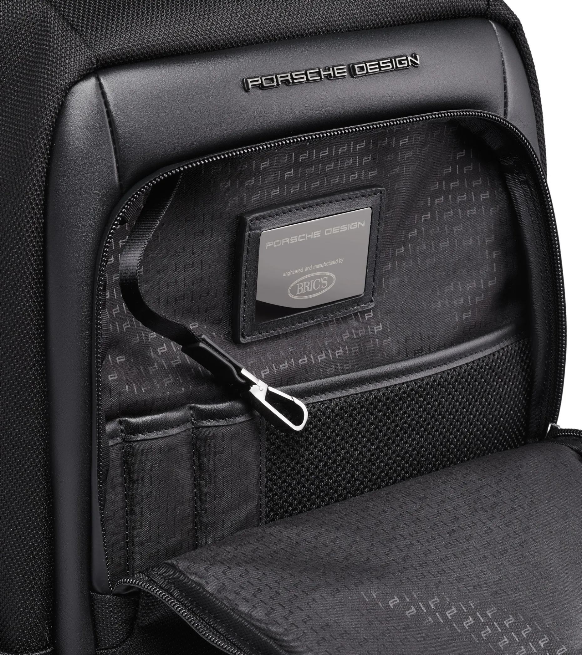 Roadster Nylon Backpack M