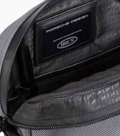 Roadster Pro Shoulder Bag Xs