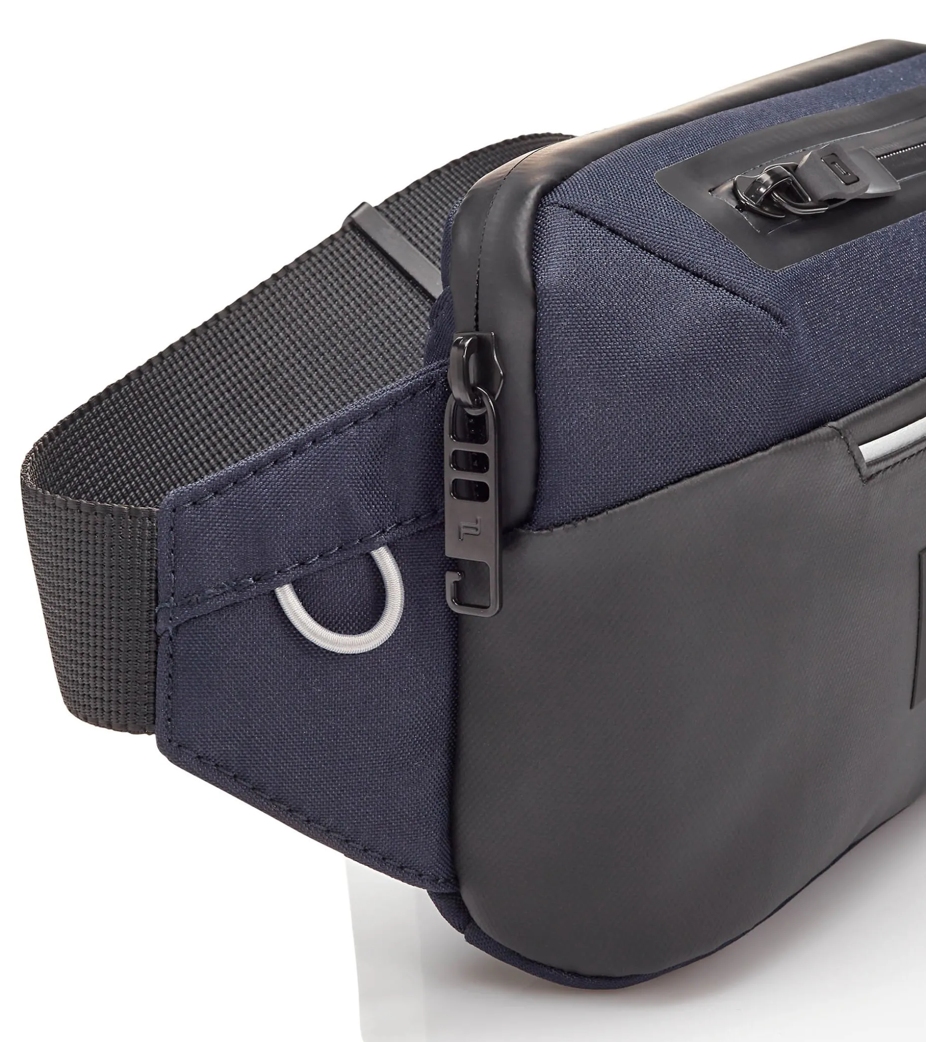 Urban Eco Belt Bag